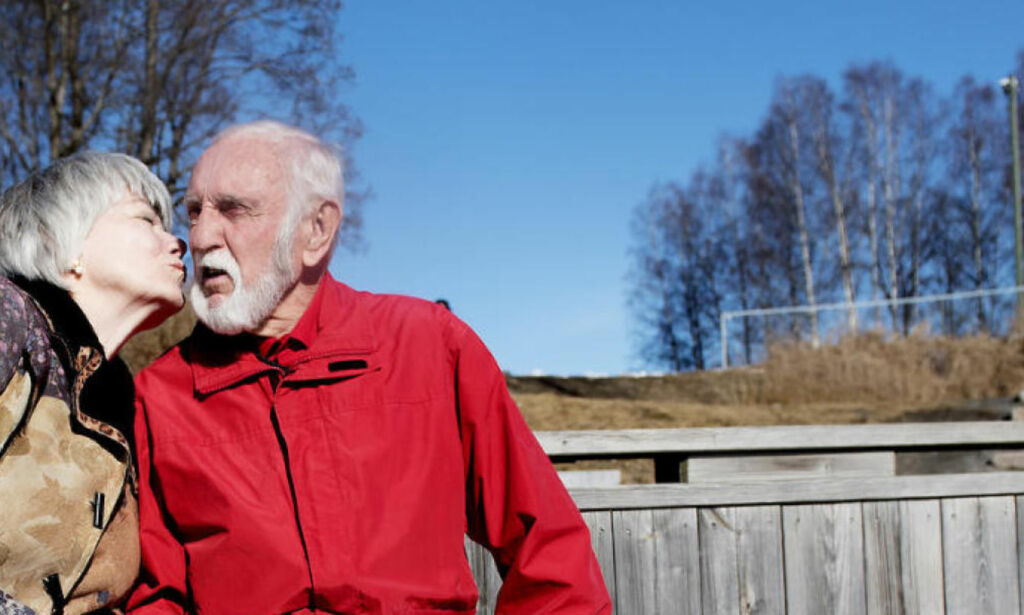 Erik (82) syntes det var et sjokk å bli alene. Så møtte han Edel (73)