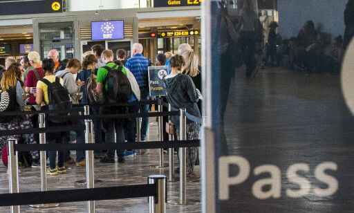 - Han fungerte nærmest som et reiseselskap for flyktningene