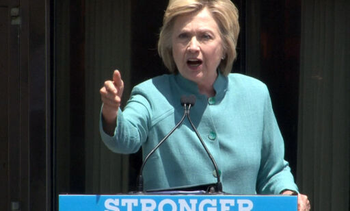 Utenriksdepartementet gjenåpner epostsaken mot Clinton
