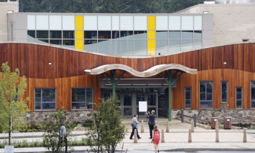 Fire år etter massakren står ny Sandy Hook-skole klar
