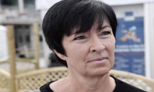 Mona Sahlin forfulgt av høyreekstremister
