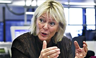 Oslo. Posthuset. Aftenpostens redaksjon.
Et panel på fem mennesker deltar i debatt om finanskrisen i regi av Aftenposten. Debattledere er Ola Storeng og Hilde Lundgaard. BILDET: Daglig leder i tenketanken Civita, Kristin Clemet.
