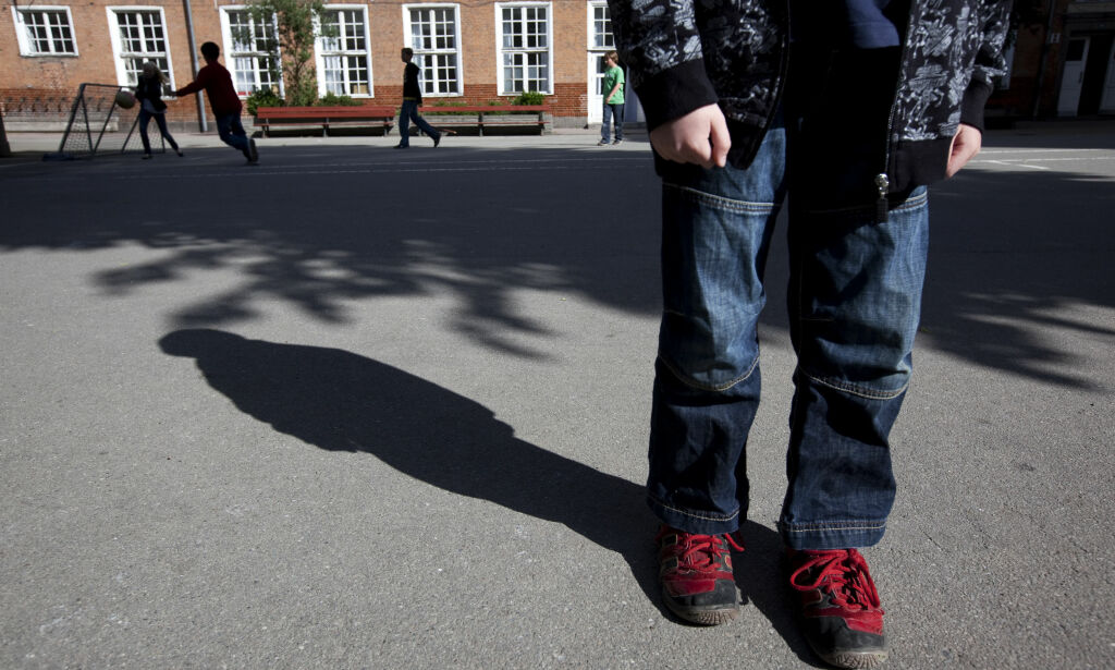 En av ti gutter utsatt for overgrep, ifølge ny rapport