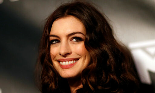 Anne Hathaway beklager : - Stolte ikke på regissøren min fordi hun var kvinne