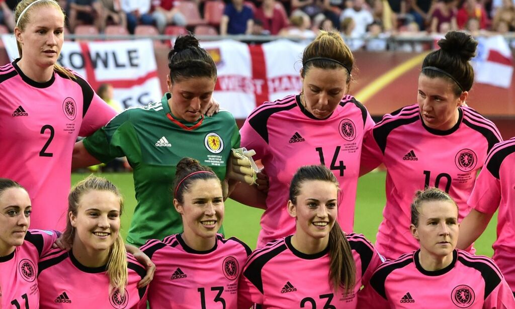 EM-resultater vekker oppsikt, men så kom ydmykelsen: - De slåss, festet og trente ikke