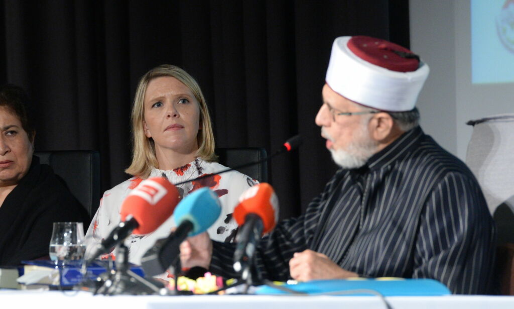 Sylvi Listhaug konfronterte hovedtaler på ekstremismekonferanse: - Det finnes dessverre ulver i fåreklær