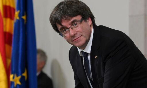 Rajoy må svelge å endre Grunnloven