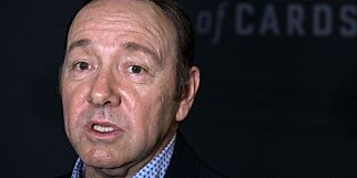 Kevin Spacey erklærer at han er homofil etter anklager om seksuell trakassering