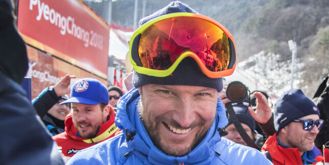 På spørsmål om han nå var komplett, ga Svindal en journalist klart svar på tiltale