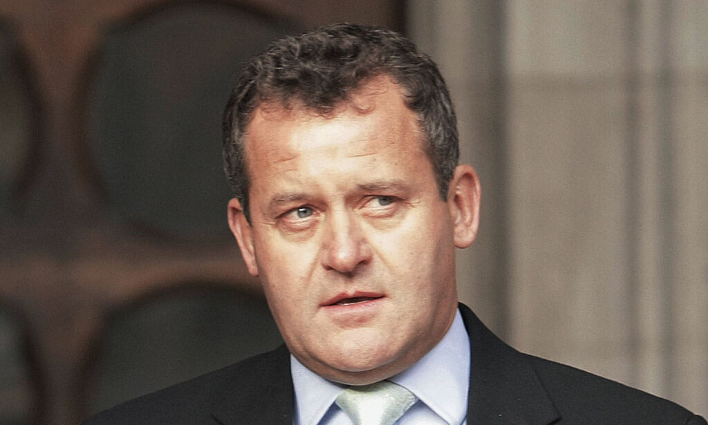 Paul Burrell (59) har tjent millioner på Dianas død. Slik ble han kongehusets største hodepine