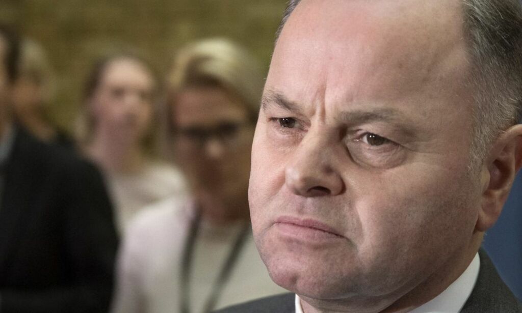 Thommessen bør gå