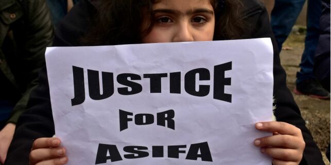 Gruppevoldtekten av Asifa (8) utløste raseri i India. Nå vil regjeringen ha dødsstraff for voldtekt av barn