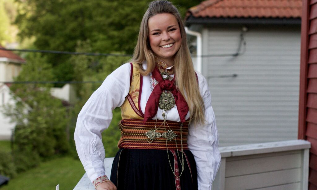 Humanetiker Emilie mobbet i 17. mai-tog. - De ropte «Jesus elsker alle barna» inn i øret mitt