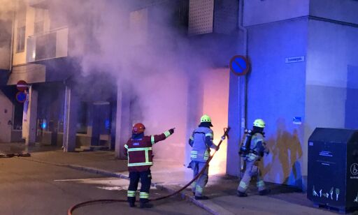 Motorsykkel begynte å brenne i Oslo