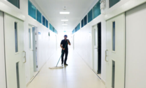 Hvem gjør rent på din arbeidsplass?
