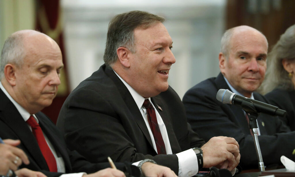 Pompeo: USA gjeninnfører sanksjoner mot Iran