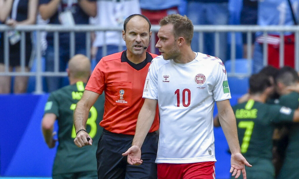 Kontakt mellom partene. Nå håper danskene på Hareide