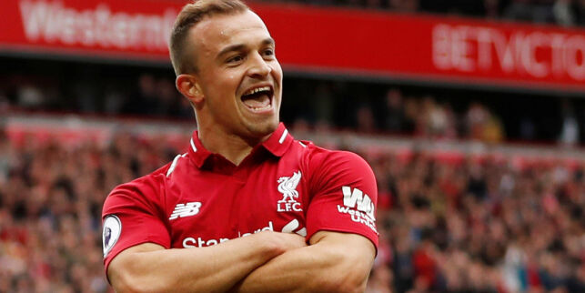 Komisk selvmål i Liverpool-seier og United med poengtap
