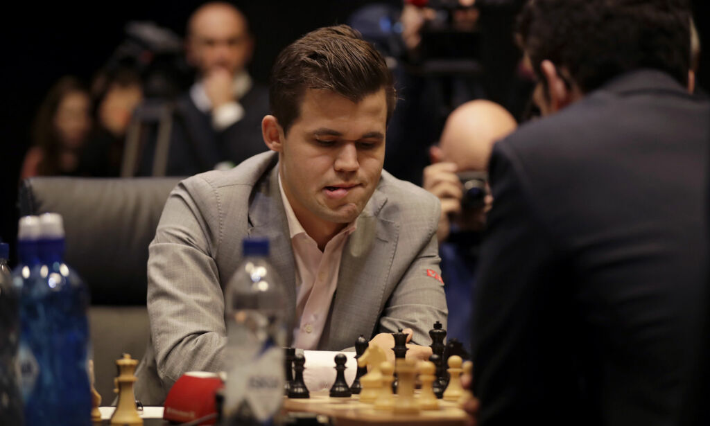 Anbefaler Carlsen psykologhjelp: - En selvtillitskrise