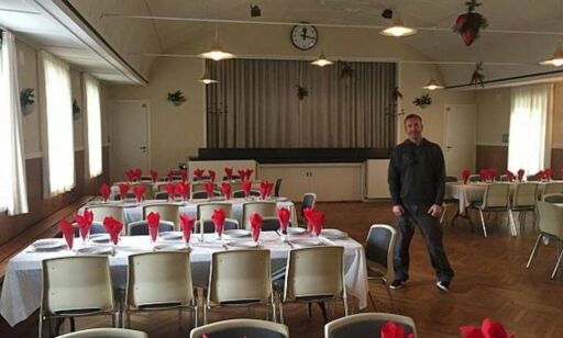 Allan arrangerer jul for ensomme med gratis mat og gaver