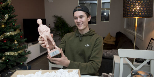 Jakob Ingebrigtsen er vinner av Folkets idrettspris: - Veldig gøy at folket har stemt meg fram