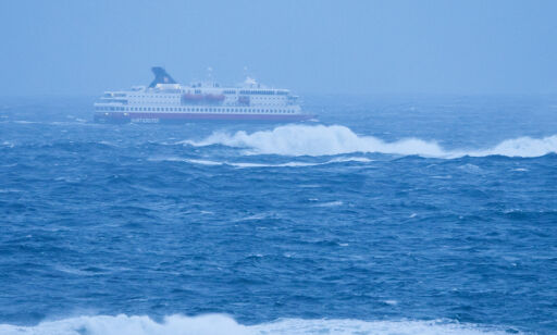 Derfor styrte Hurtigruten unna