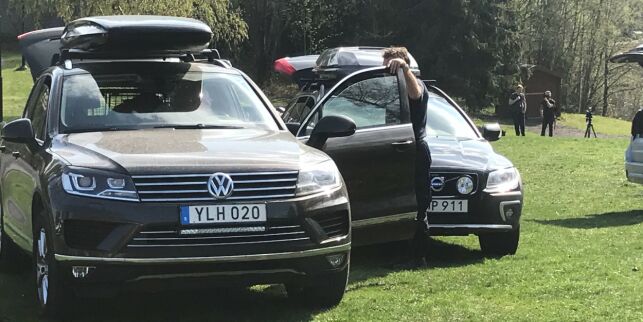 Svenske spesialhunder deltar i nye søk i Hagen-saken